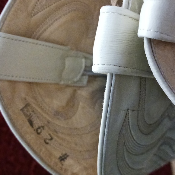 Diamante 5 Boots size 10. Beige. #29 - Picture 7 of 7